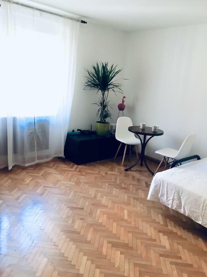 Apartment Flamingo Λιουμπλιάνα Εξωτερικό φωτογραφία